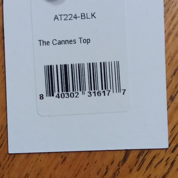 Andie Womens Bikini Top BLACK Medium TRIANGLE Swim Vacation Beach CANNES - Picture 5 of 7